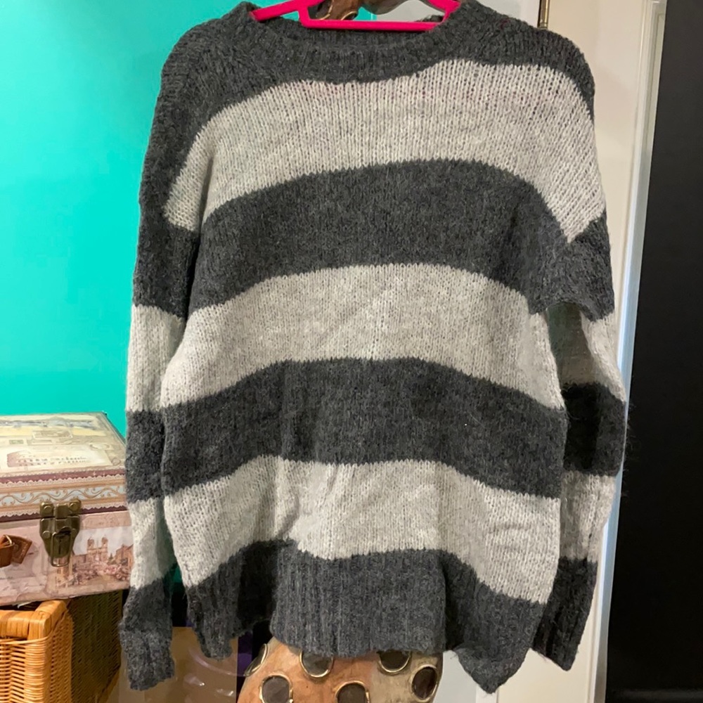 American Eagle striped sweater